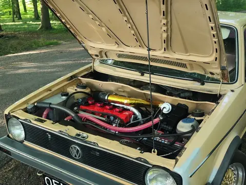 Warsztat Gold Engine - wymiana oleju i filtrów przed dalszą jazdą